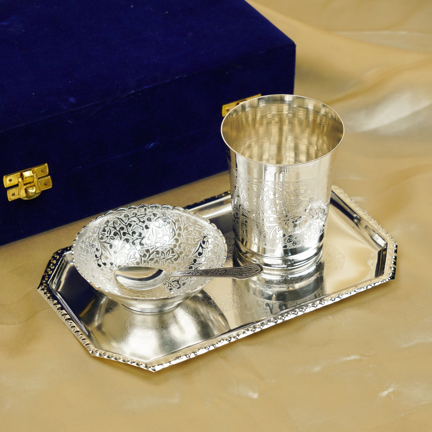 Gleaming Diwali Gift Box