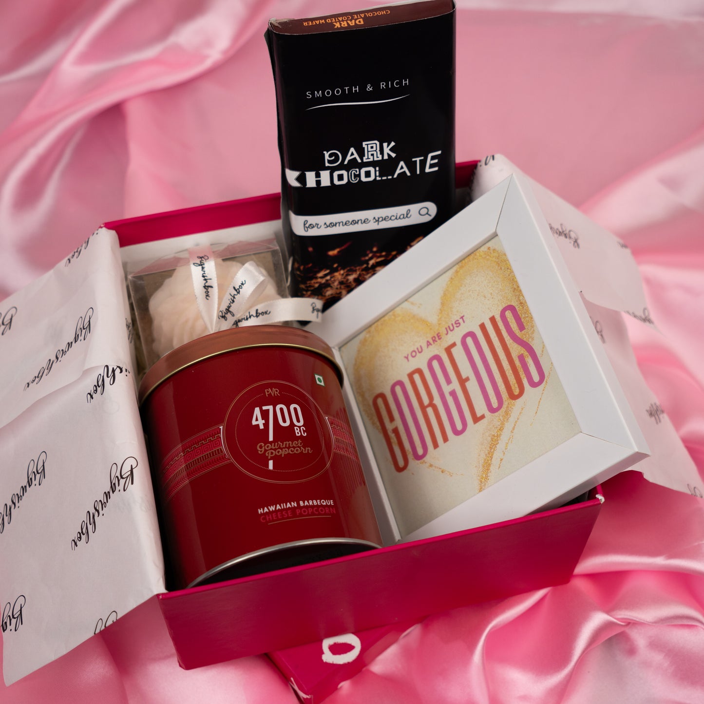 XOXO Delight Gift Box